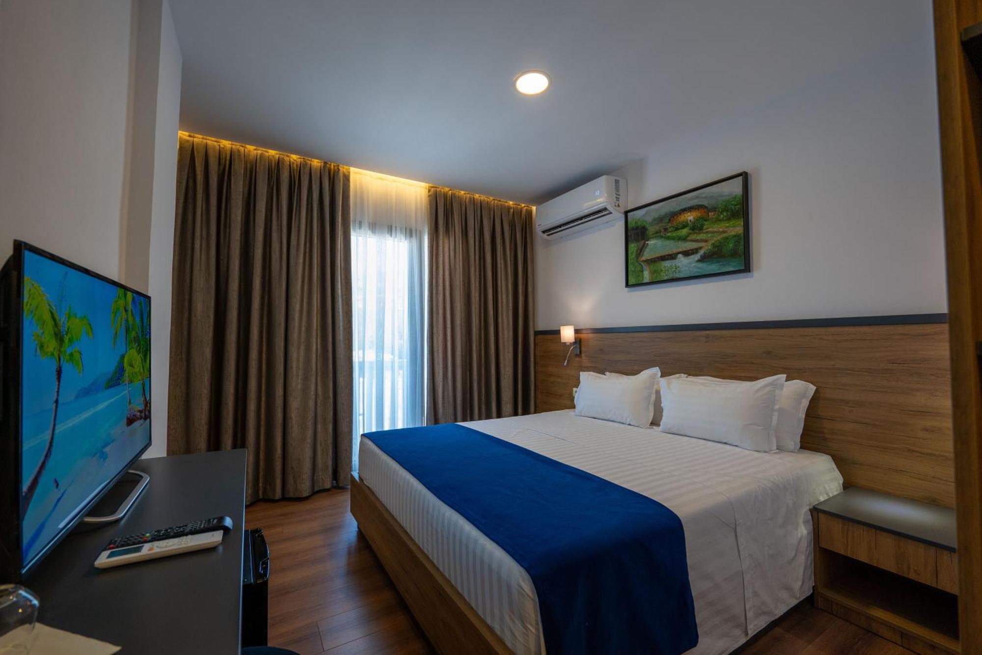 Acros Vlorë Exterior foto